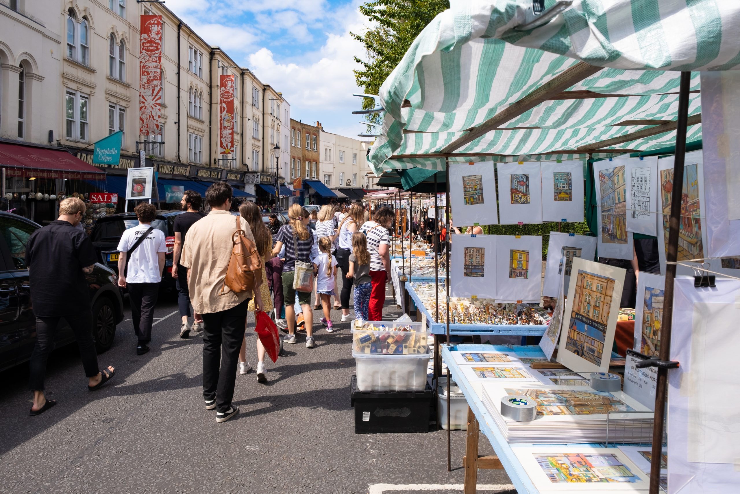 Portobello Market in Noting Hill - what to do london? sights to see london