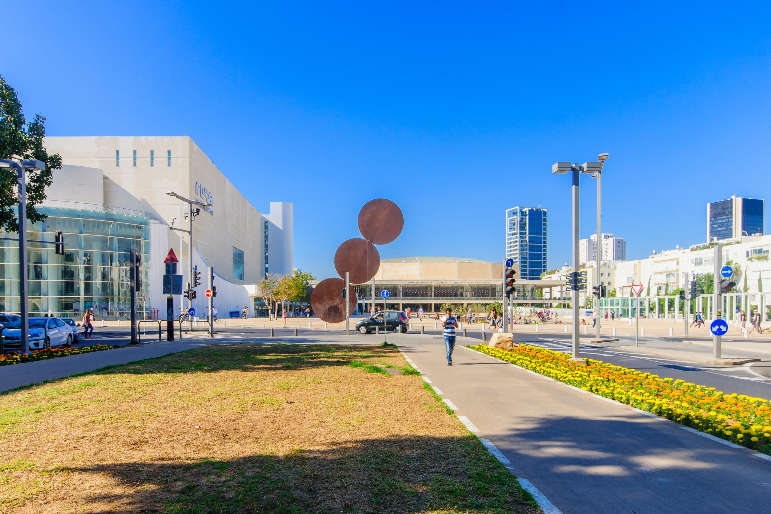 Habima Square - what to see in tel aviv, part of tel aviv sightseeing