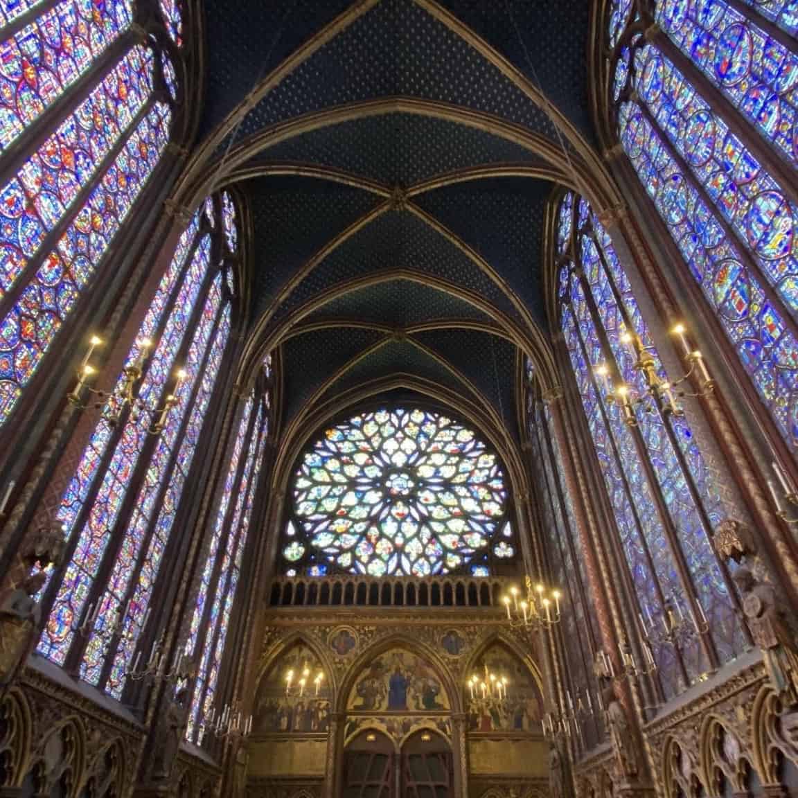 Sainte-Chapelle is not to miss when you think about what to do in paris and one of the best paris tour attractions